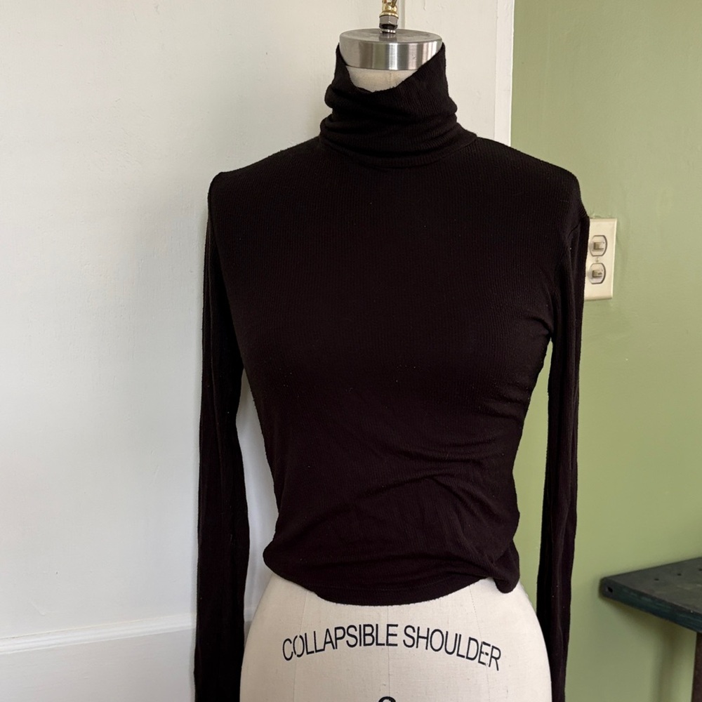 American Apparel Black Ribbed Turtleneck Sweater